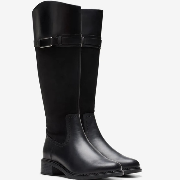 Clarks Shoes - 🌸CLARKS🌸 Maye Carly Boot Black Size: 6